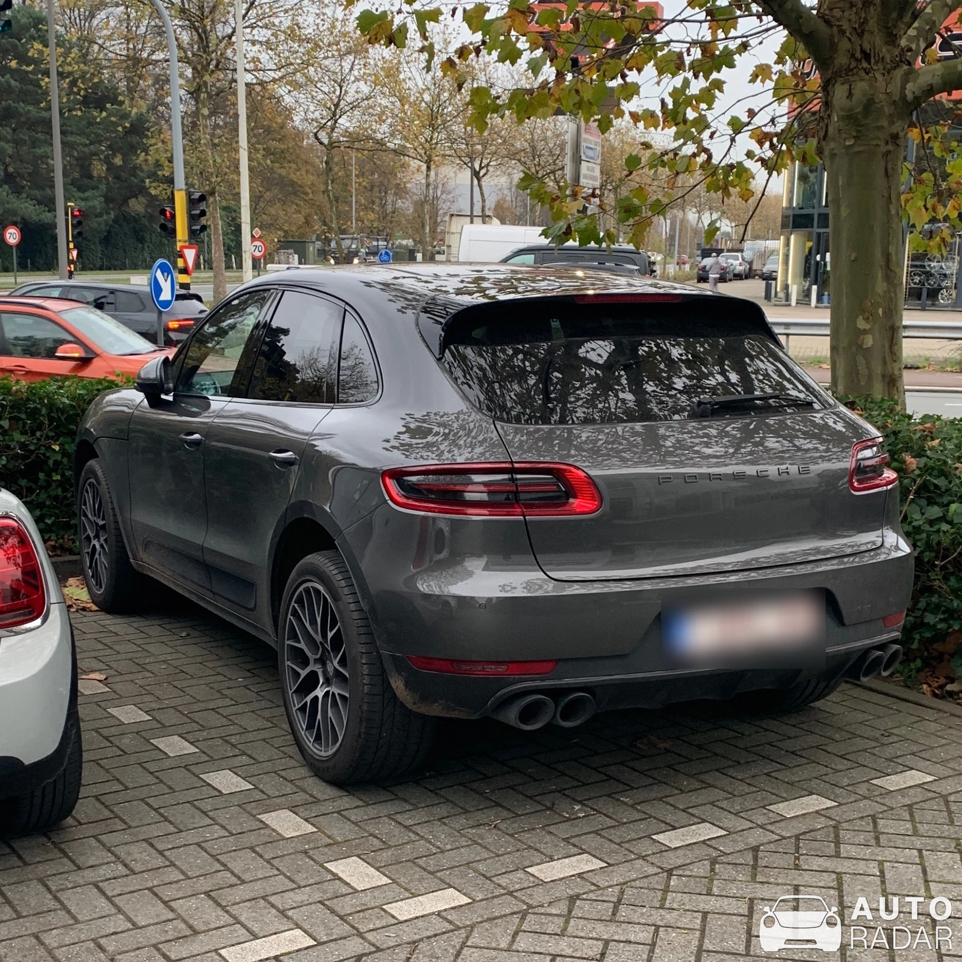 Porsche Macan spotted in Wijnegem, België