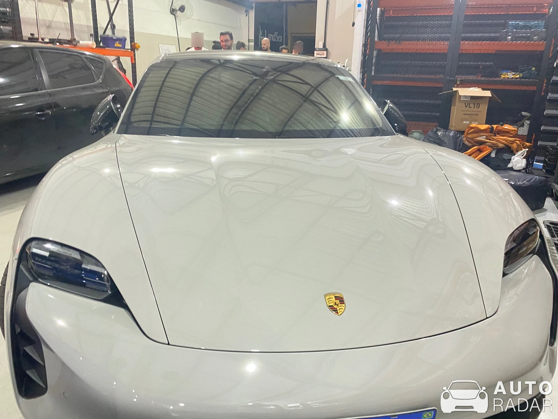 Porsche Taycan 4S spotted in Parque Moscoso, Brasil