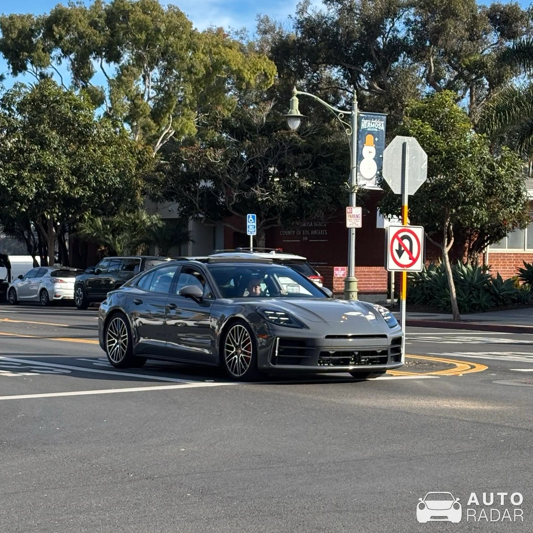 Porsche 972 Panamera spotted in Hermosa Beach, United States