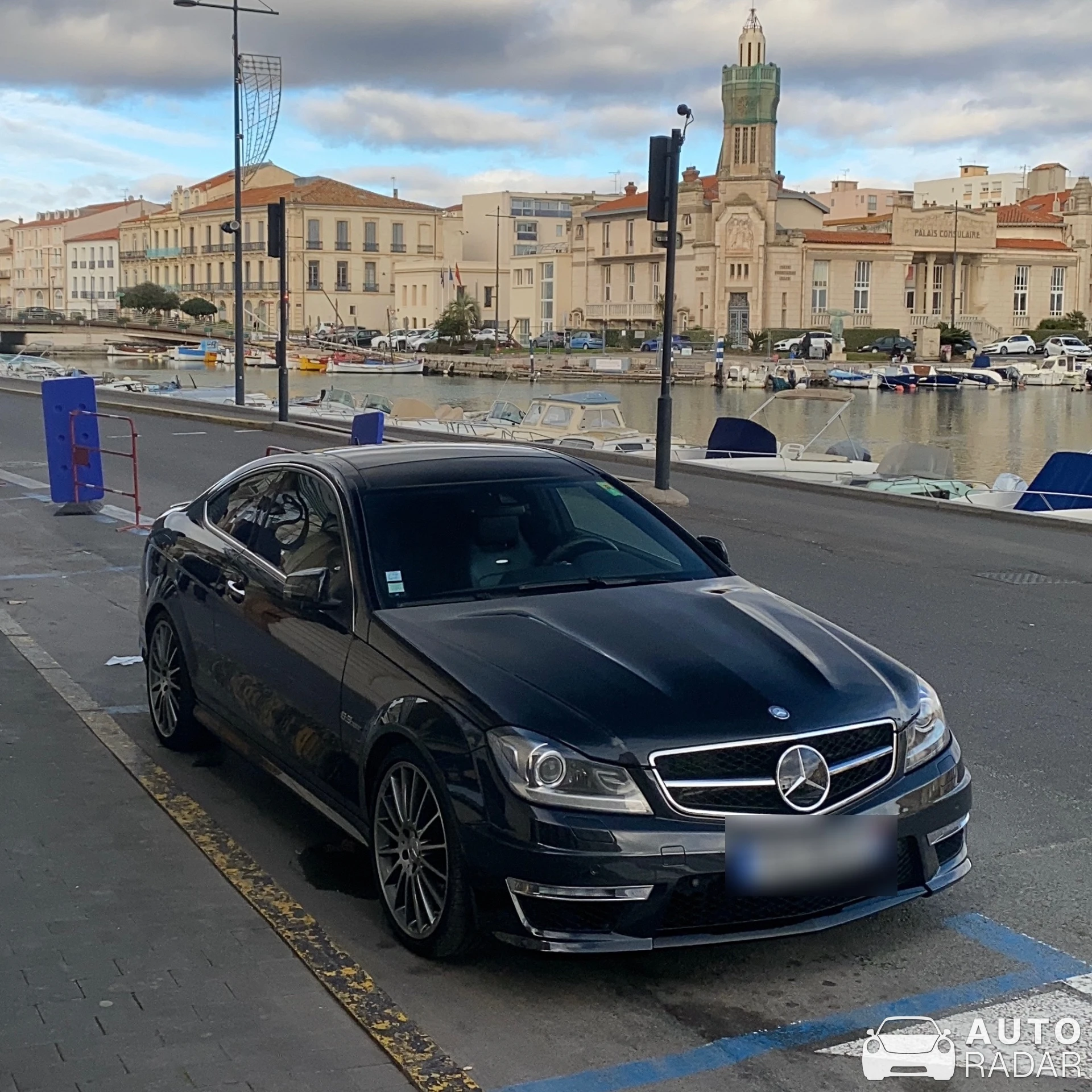 Mercedes-AMG C 63 Coupé W204 spotted in Sète, France