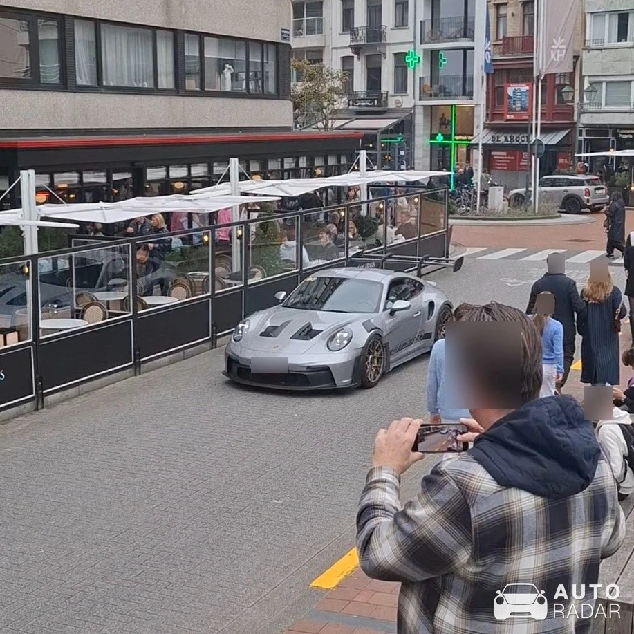 Porsche 992 GT3 RS MkI spotted in Knokke-Heist, Belgium