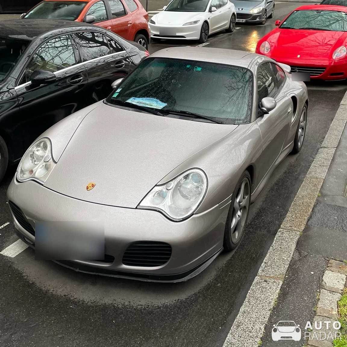 Porsche 996 Turbo spotted in Paris, France