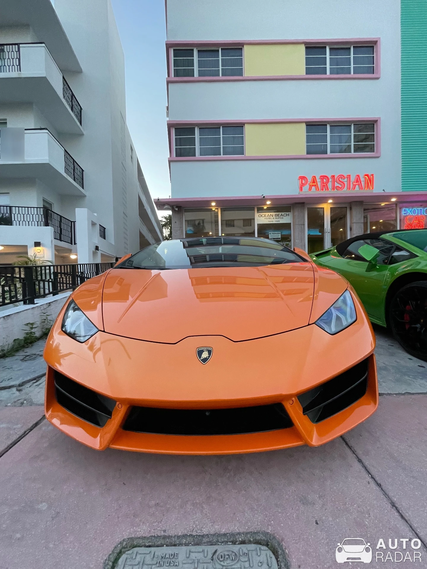 Lamborghini Huracán LP580-2 Spyder spotted in Miami Beach, Stany Zjednoczone