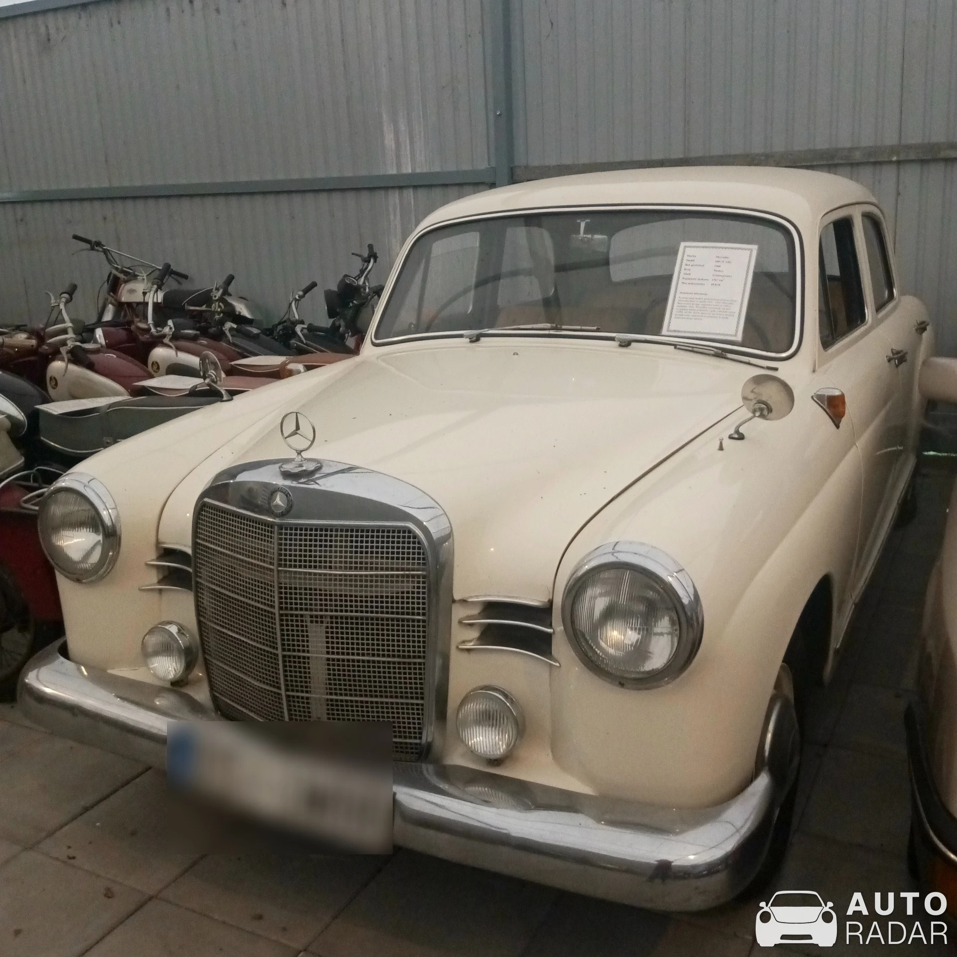 Mercedes 180 Ponton W120 spotted in Nieborów