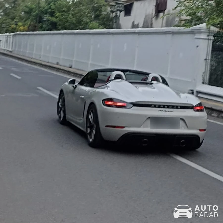 Porsche 718 Spyder spotted in Kota Surakarta, Indonesia