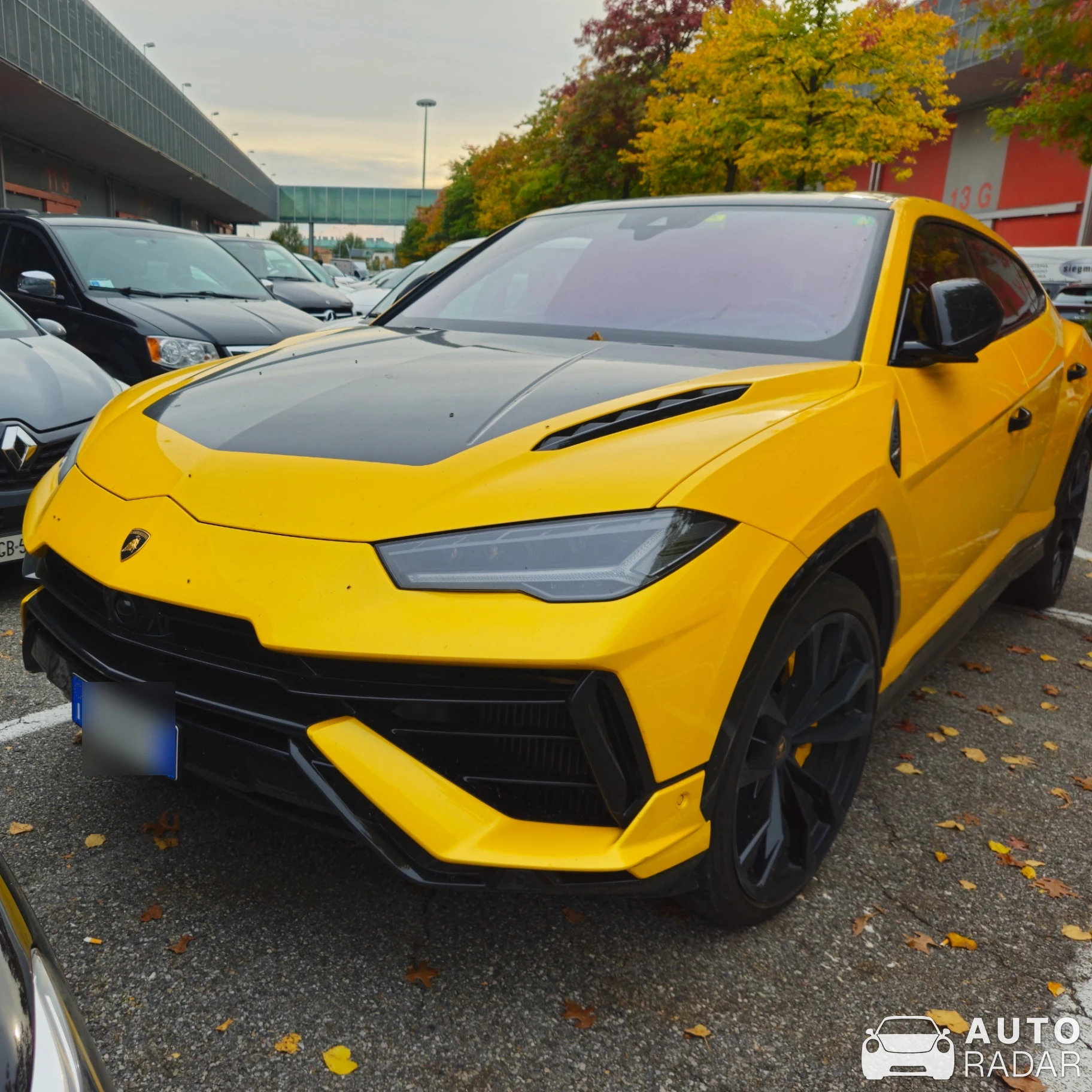 Lamborghini Urus S spotted in Rho, Italy
