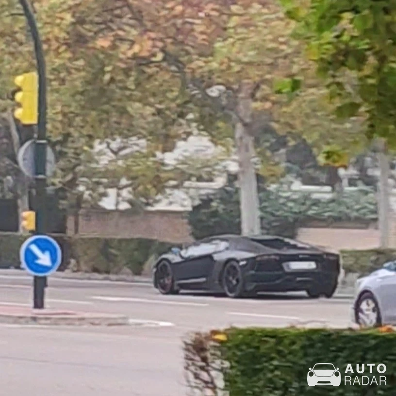 Lamborghini Aventador S LP740-4 spotted in Zaragoza, Spain
