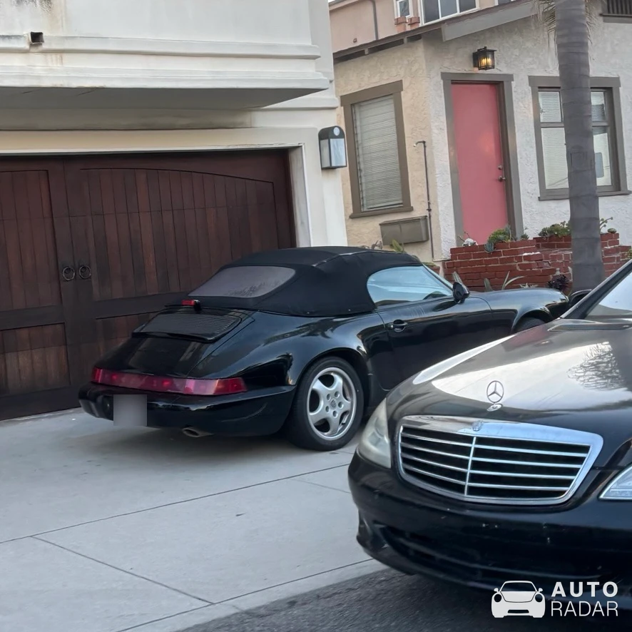 Porsche 964 Speedster spotted in Manhattan Beach, United States
