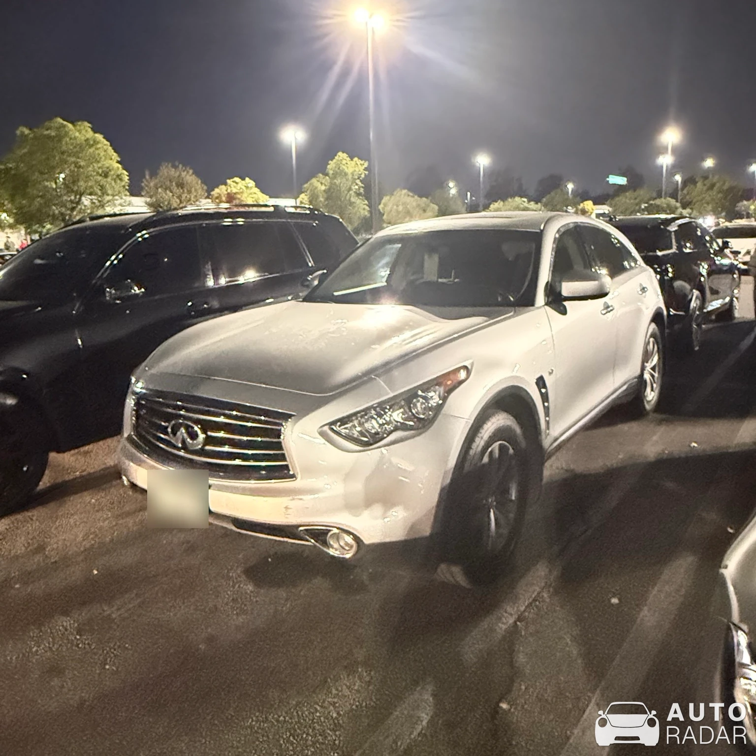 Infiniti QX70 spotted in Los Angeles, United States