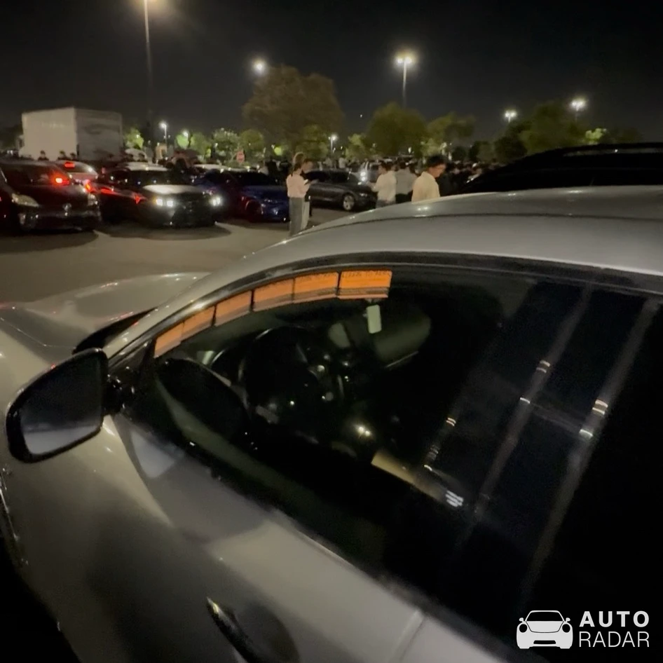 Infiniti QX70 spotted in Los Angeles