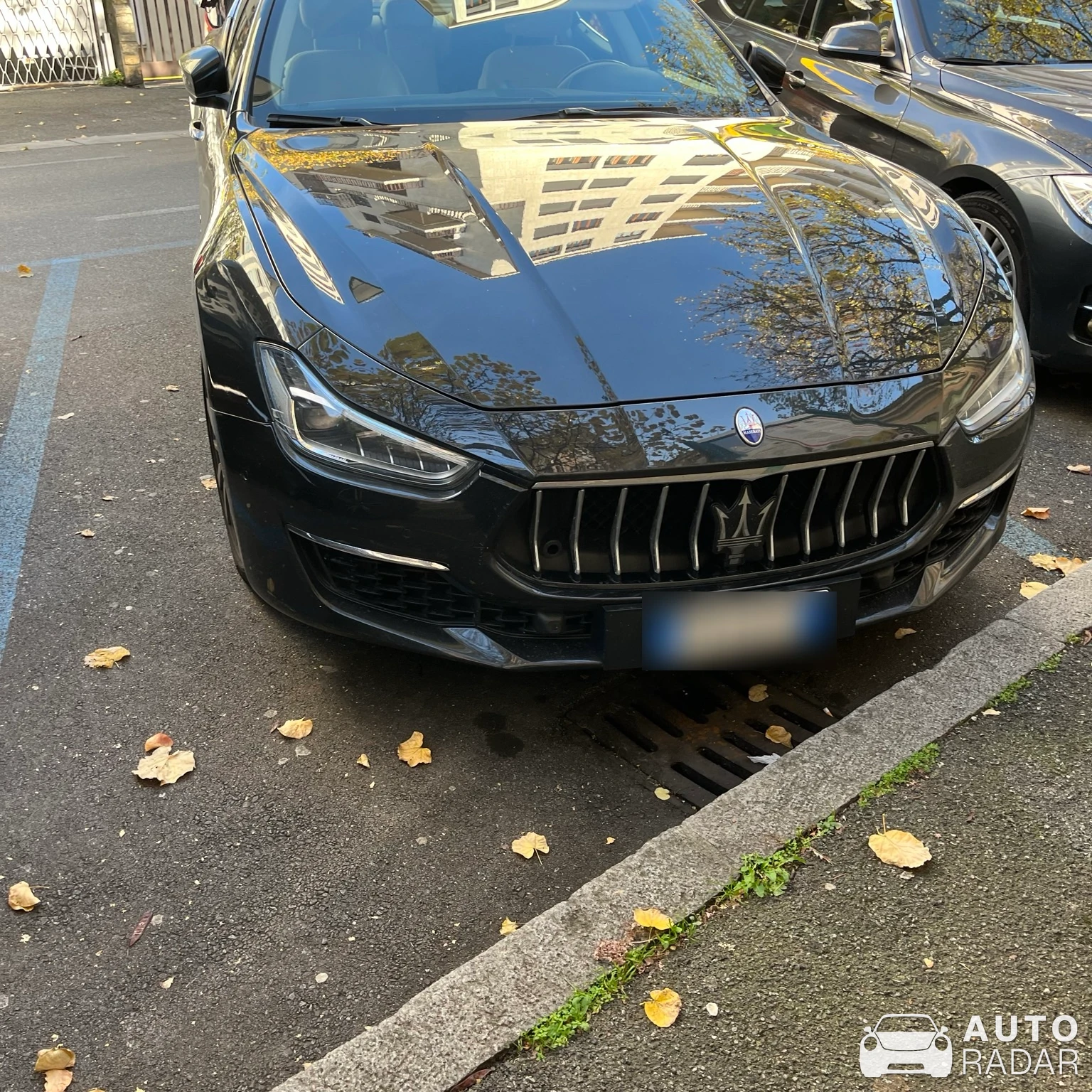 Maserati Ghibli 2013 spotted in Gavarno-tribulina, Italia