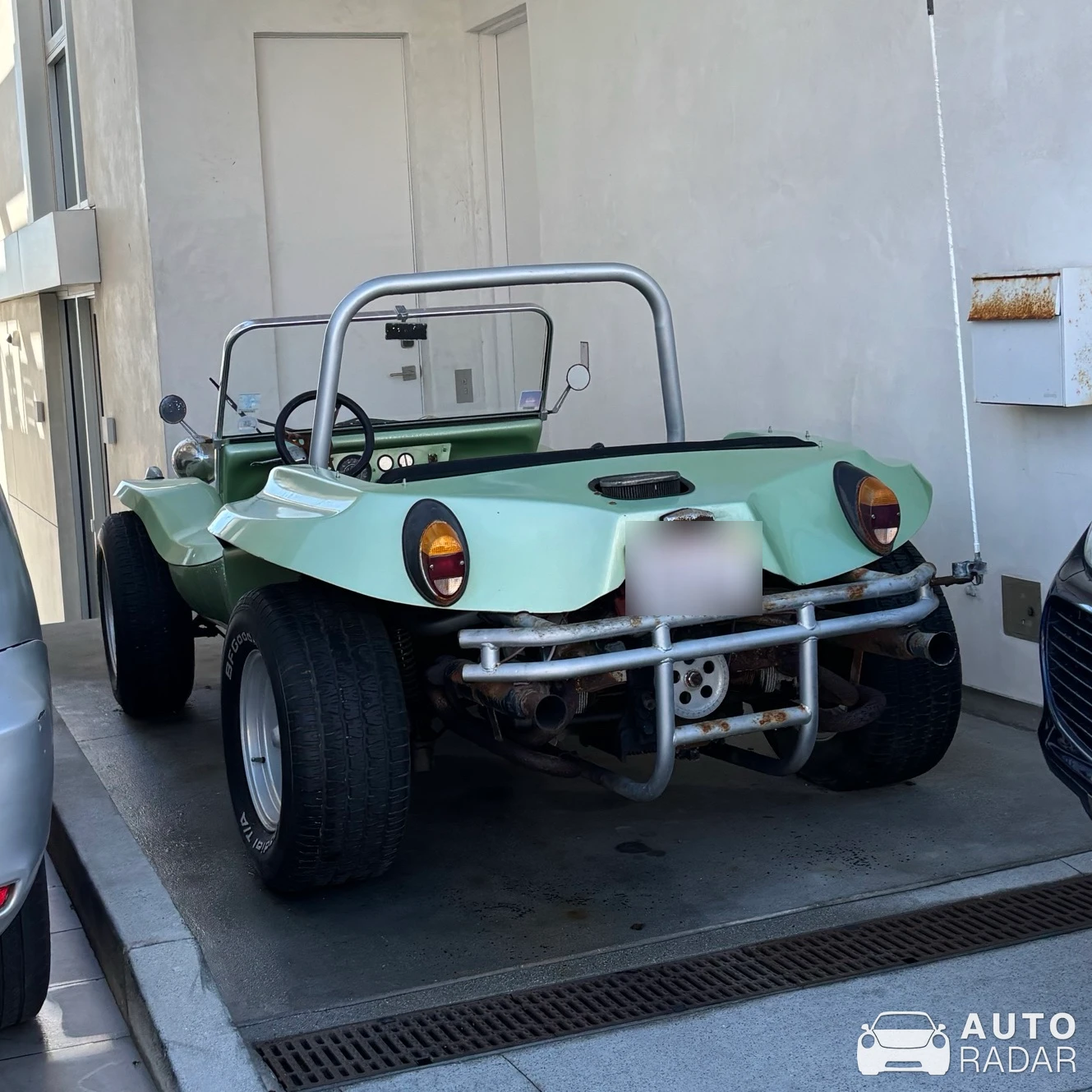Meyers Manx spotted in Hermosa Beach, United States