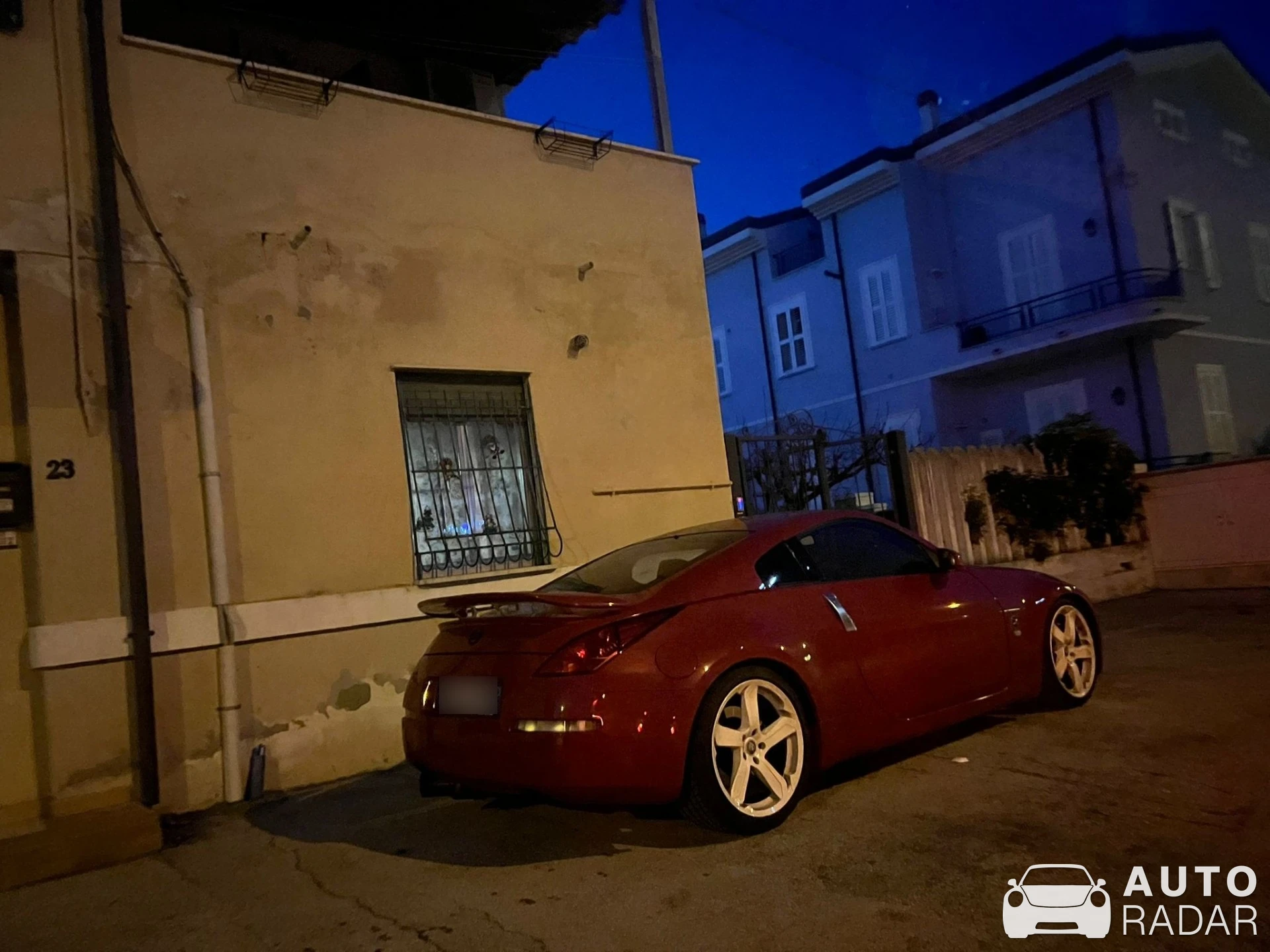 Nissan 350Z spotted in Ortona, Italy