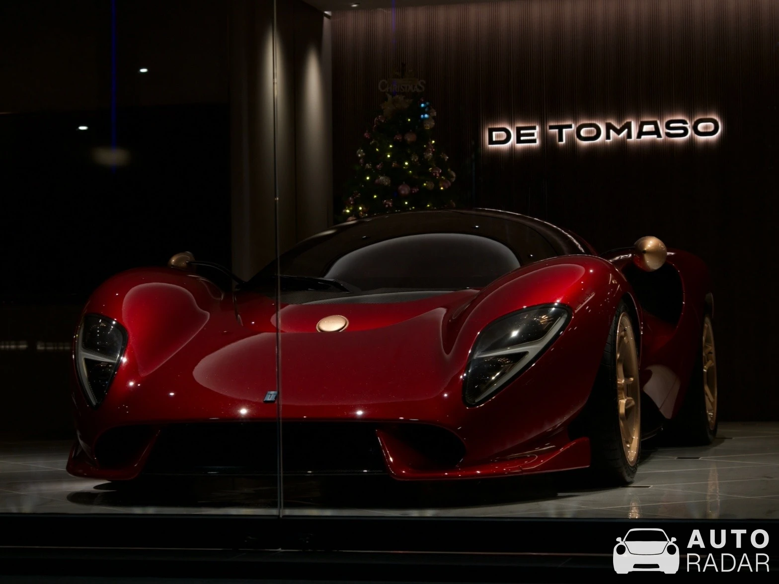 De Tomaso P72 spotted in Hong Kong
