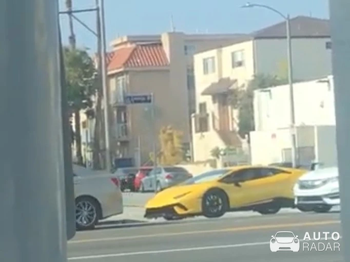 Lamborghini Huracán LP640-4 Performante spotted in Los Angeles, United States