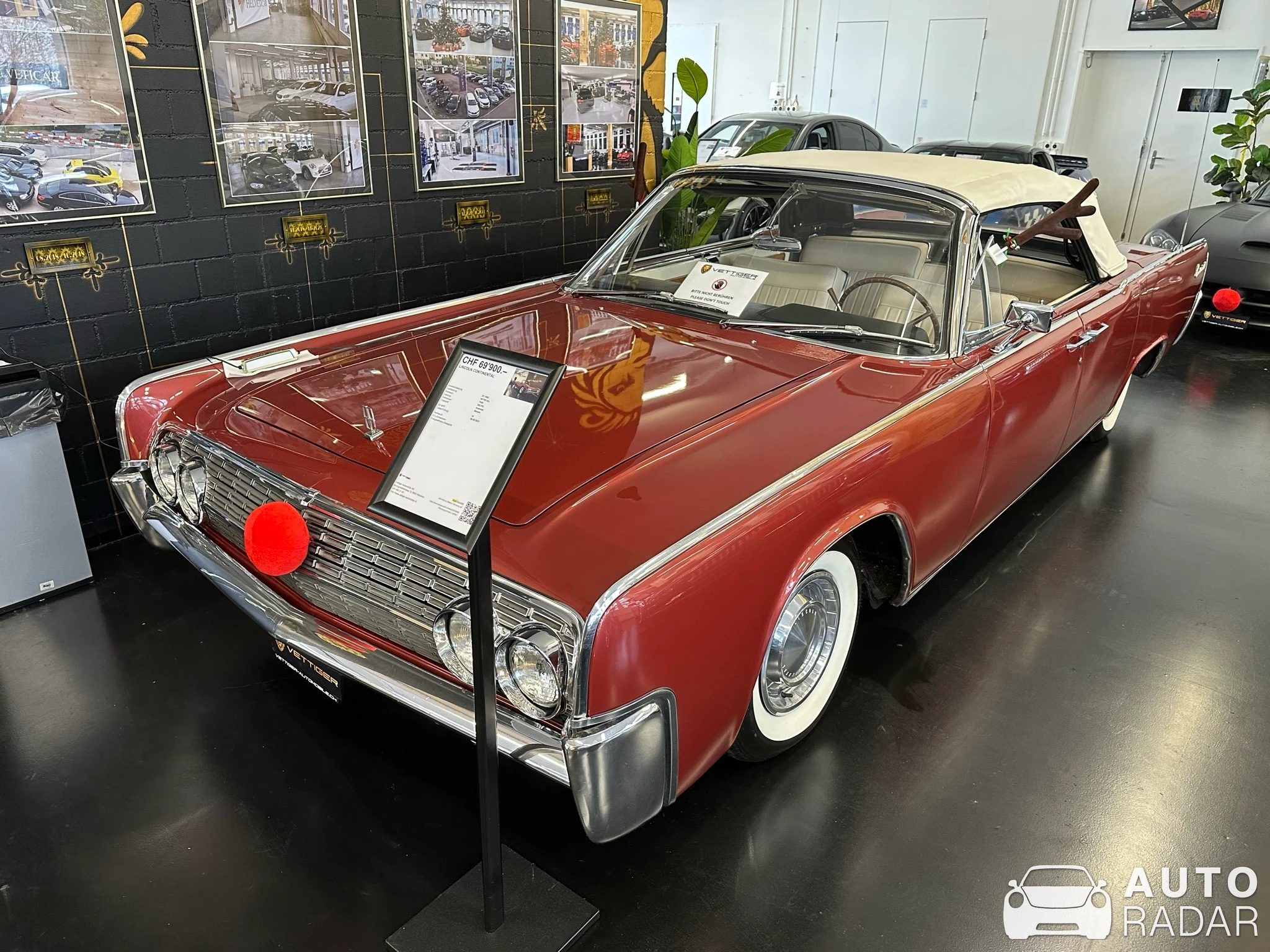Lincoln Continental Convertible spotted in Wetzikon