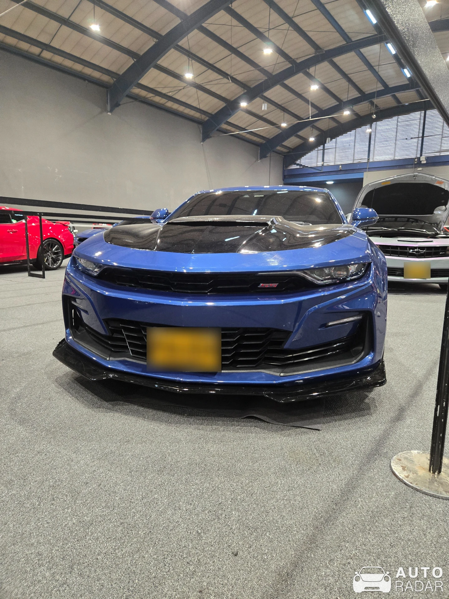 Chevrolet Camaro SS spotted in Bogotá, Colombia