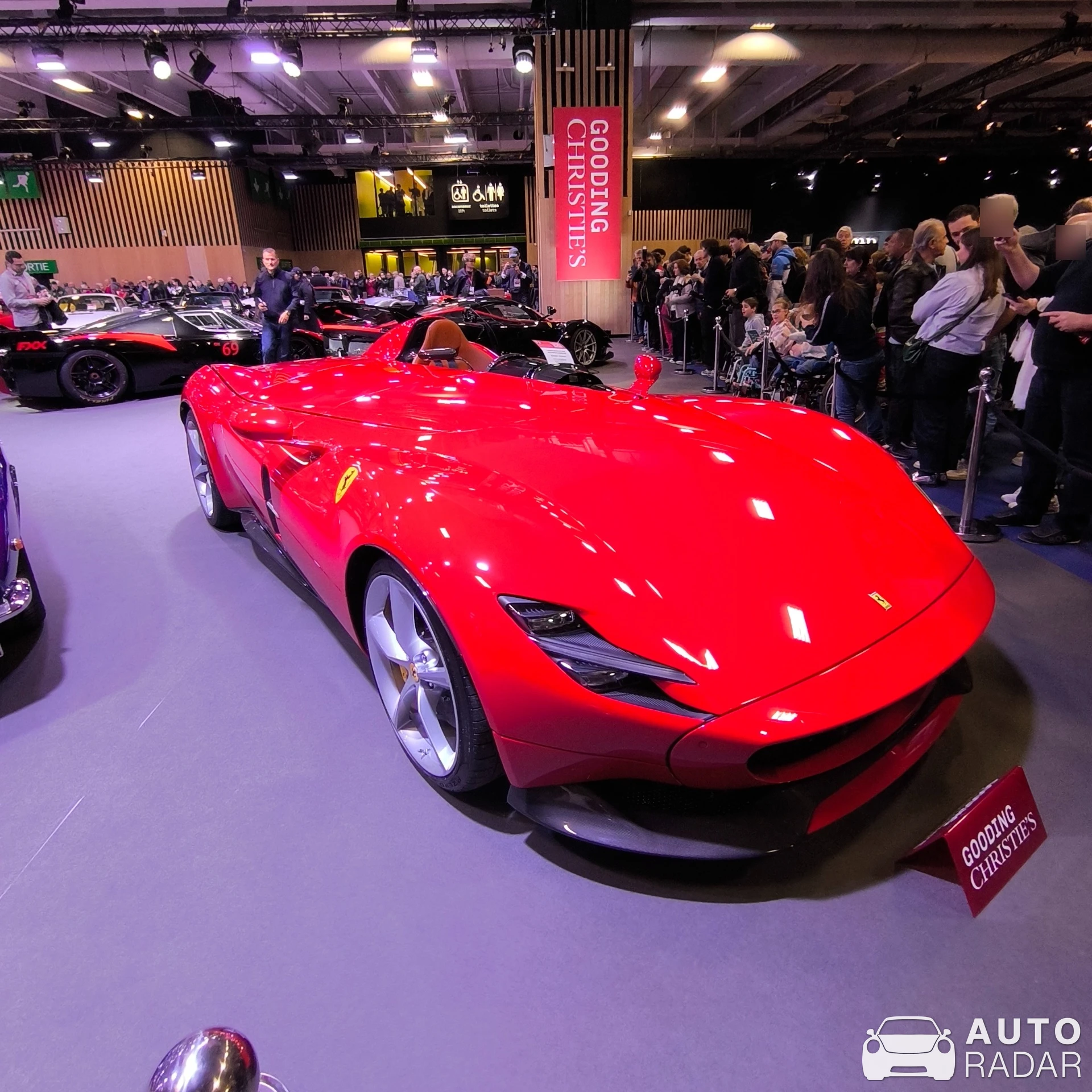 Ferrari Monza SP1 spotted in Vanves, France
