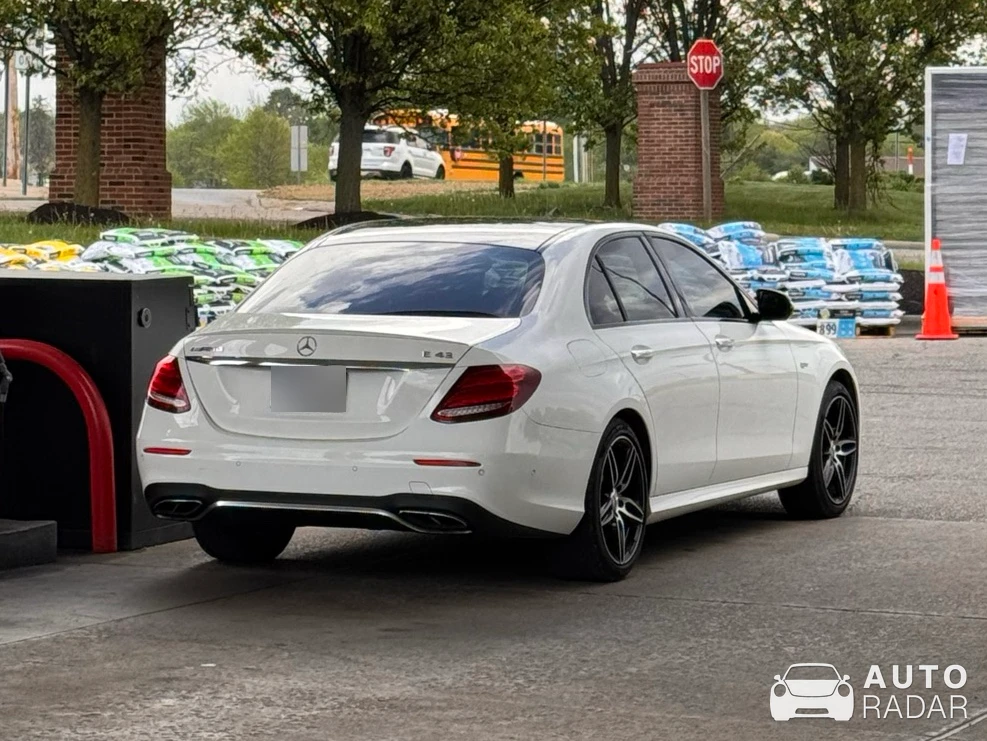 Mercedes-AMG E 43 spotted in Sunbury