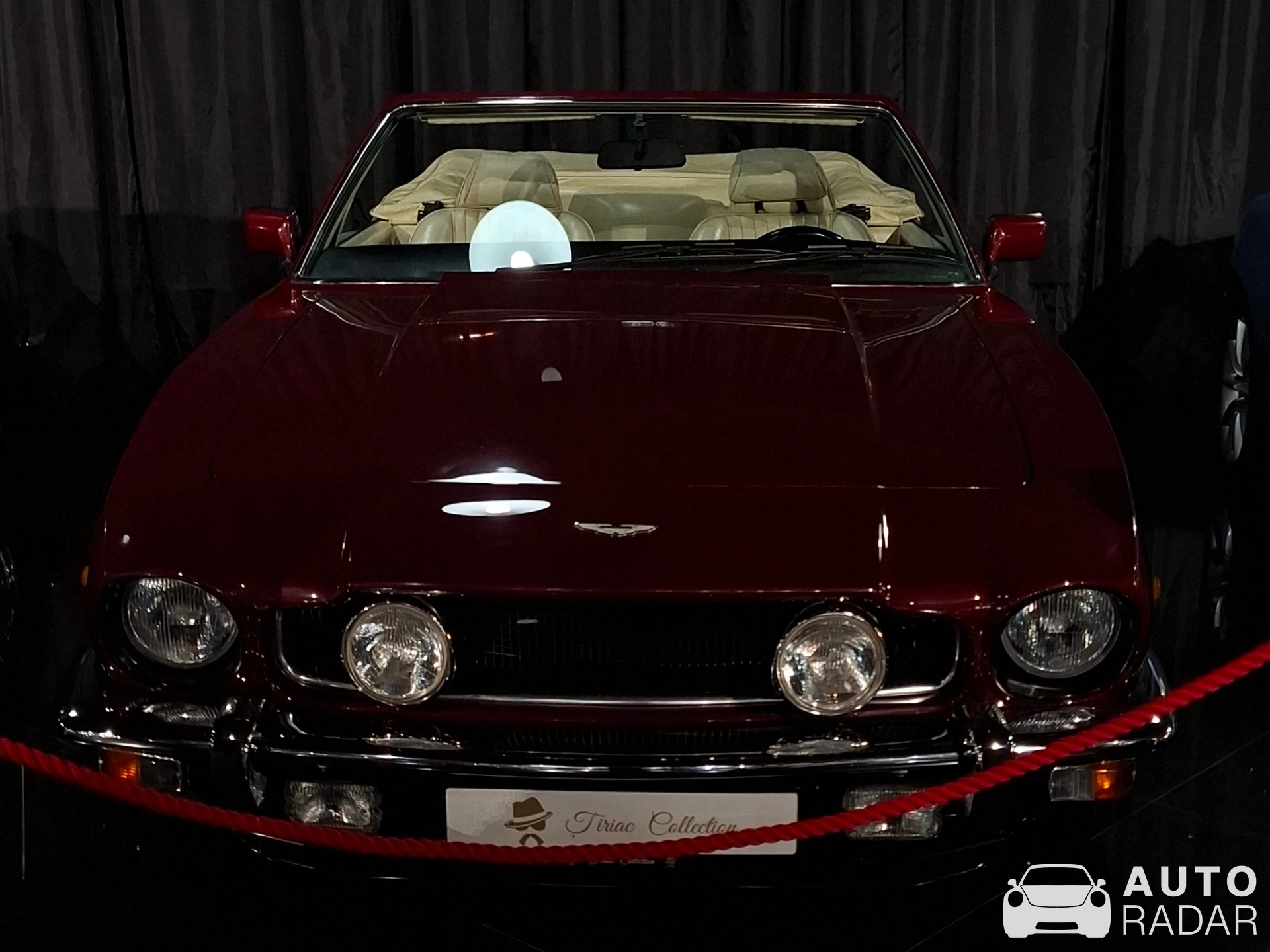 Aston Martin V8 Volante 1979-1989 spotted in Otopeni