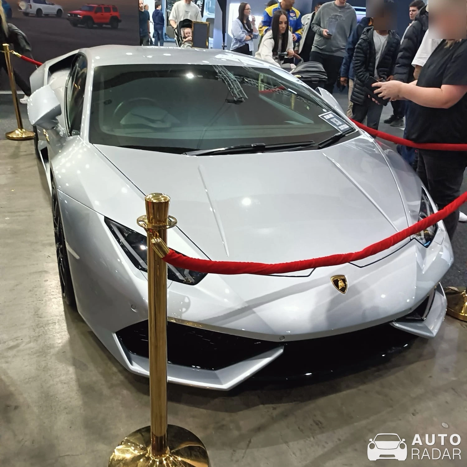 Lamborghini Huracán LP610-4 spotted in Croydon