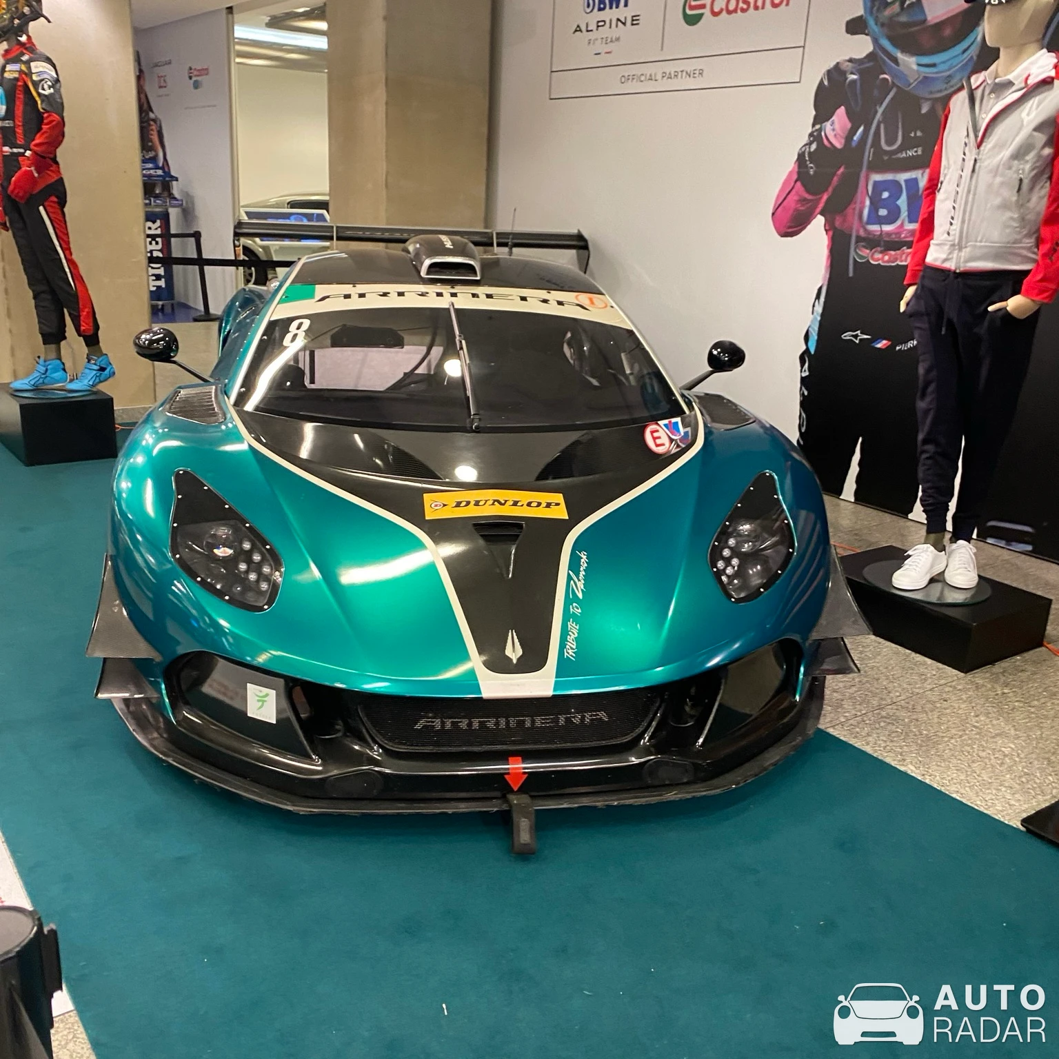 Arrinera Hussarya spotted in Warszawa