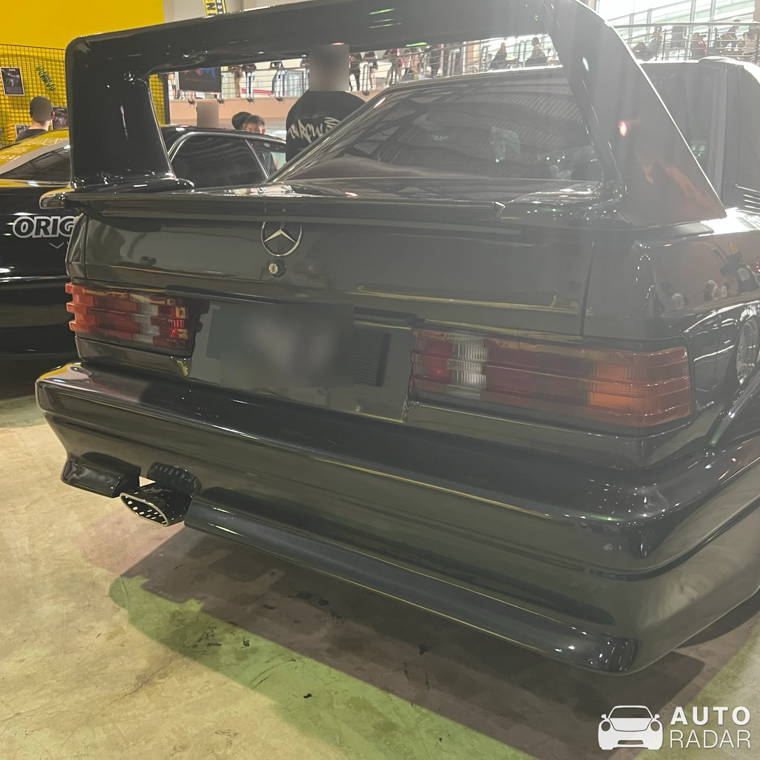 Mercedes-Benz 190 E 2.5-16v EVO II spotted in Bandar Seri Begawan