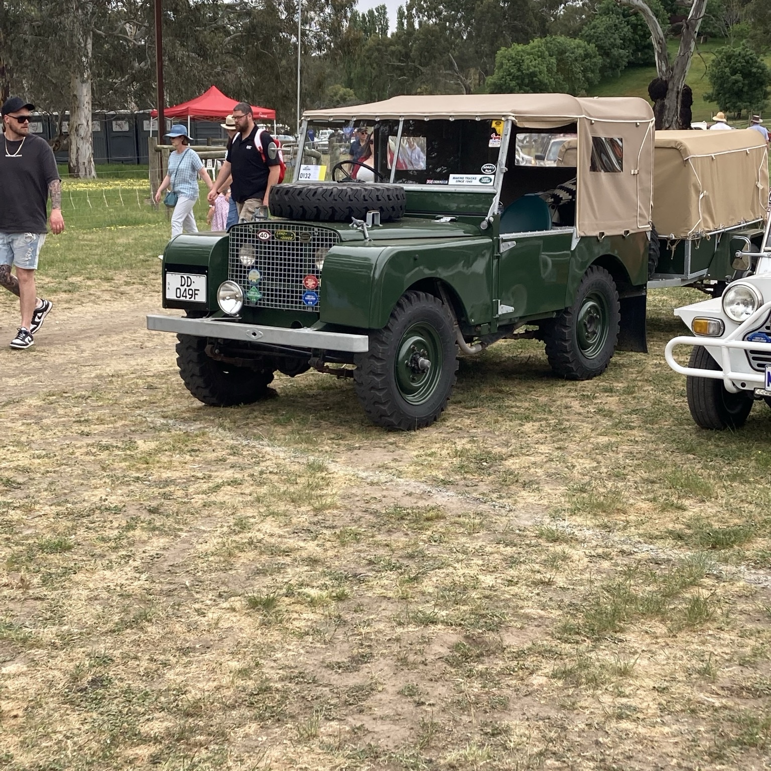 Land Rover Series I 86