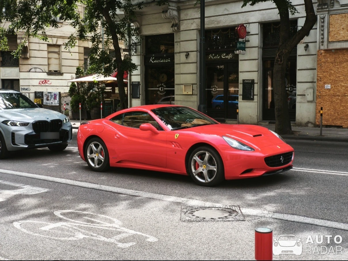 Ferrari California T Novitec Rosso spotted