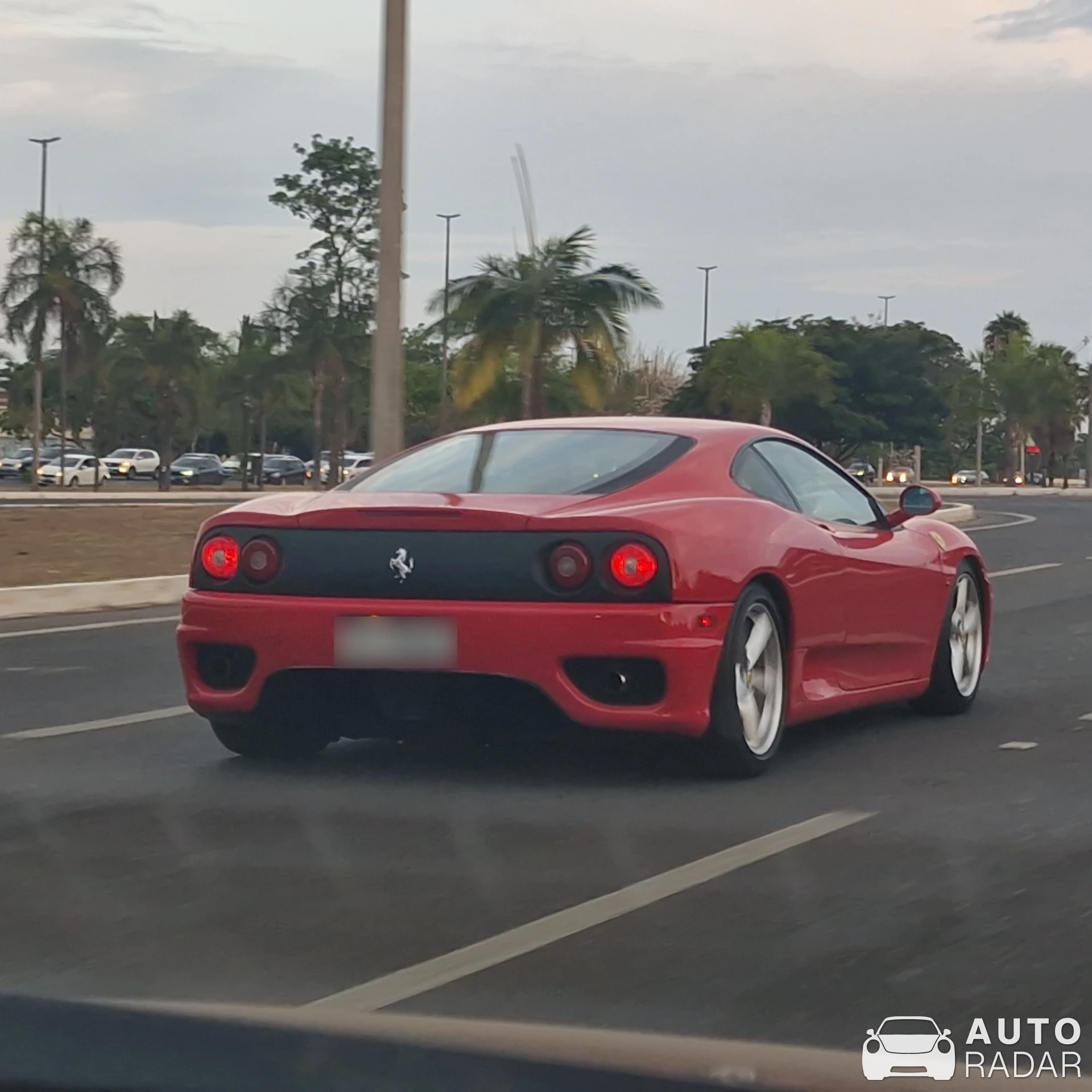 Ferrari 360 Modena spotted in Asa Sul, Brazil
