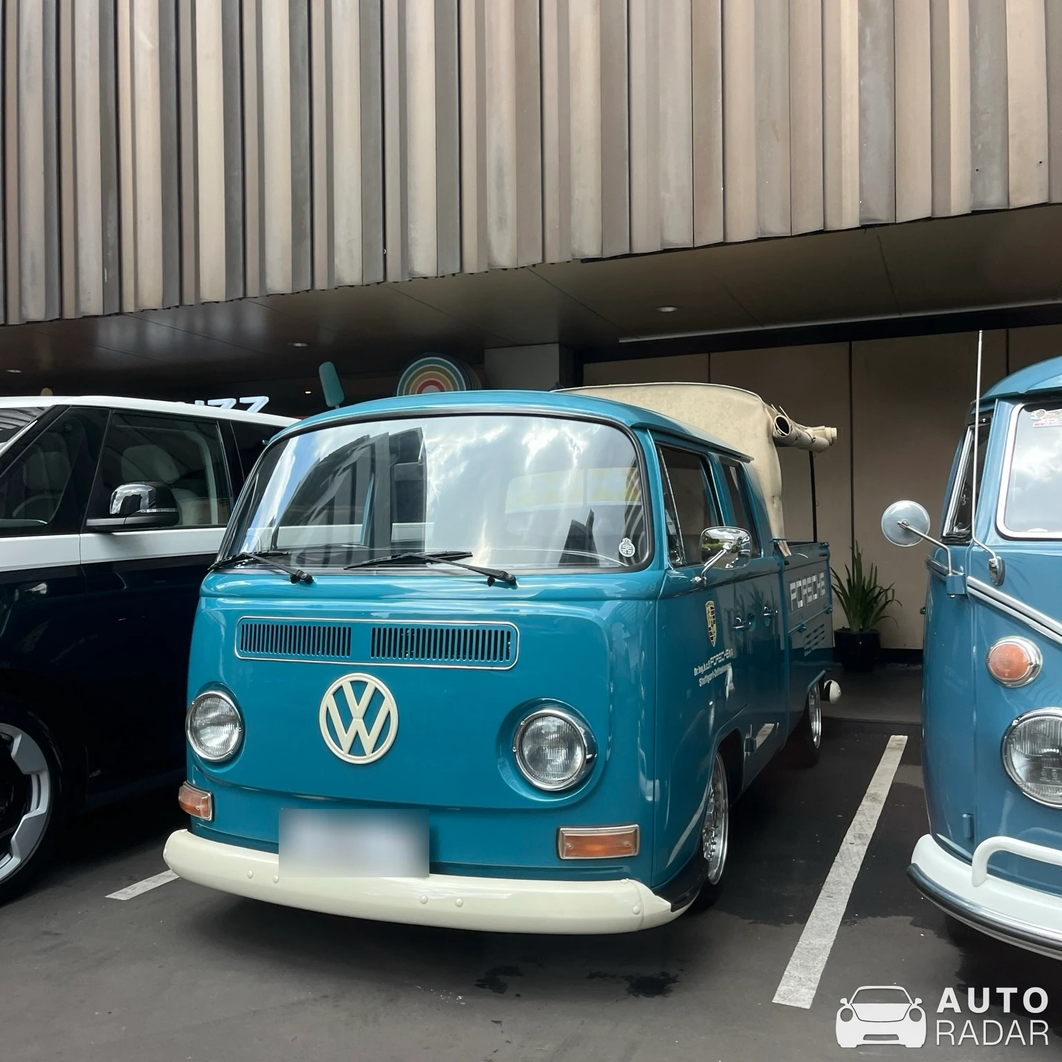 Volkswagen T2 Crew Cab Pickup spotted
