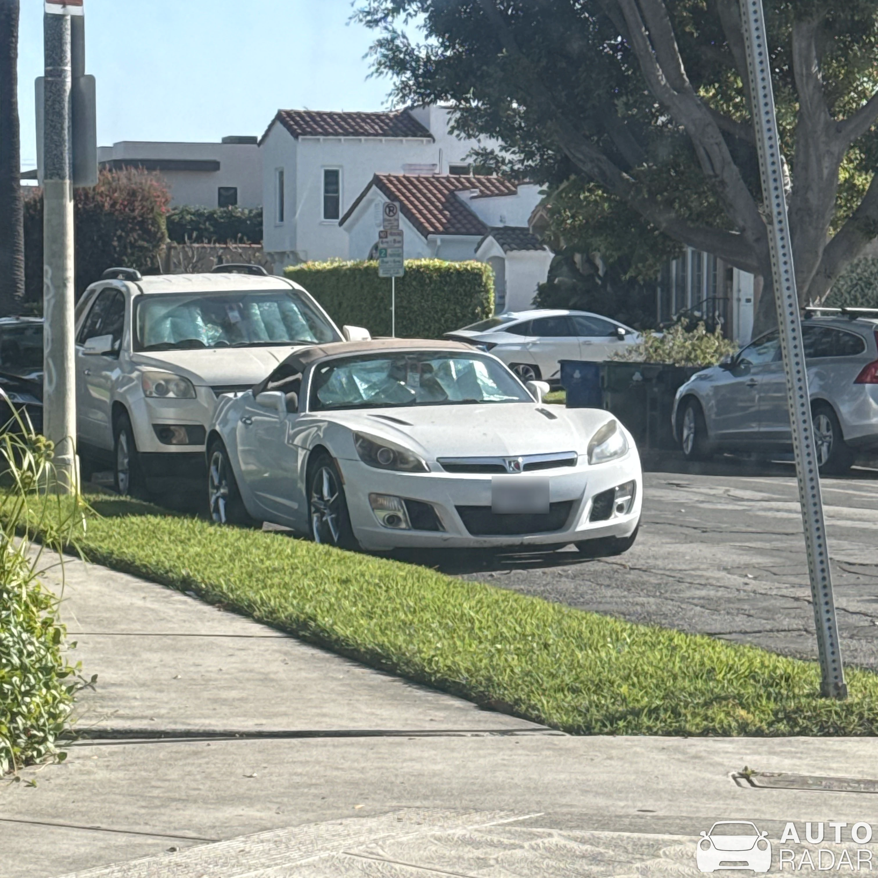 Saturn Sky spotted in Los Angeles