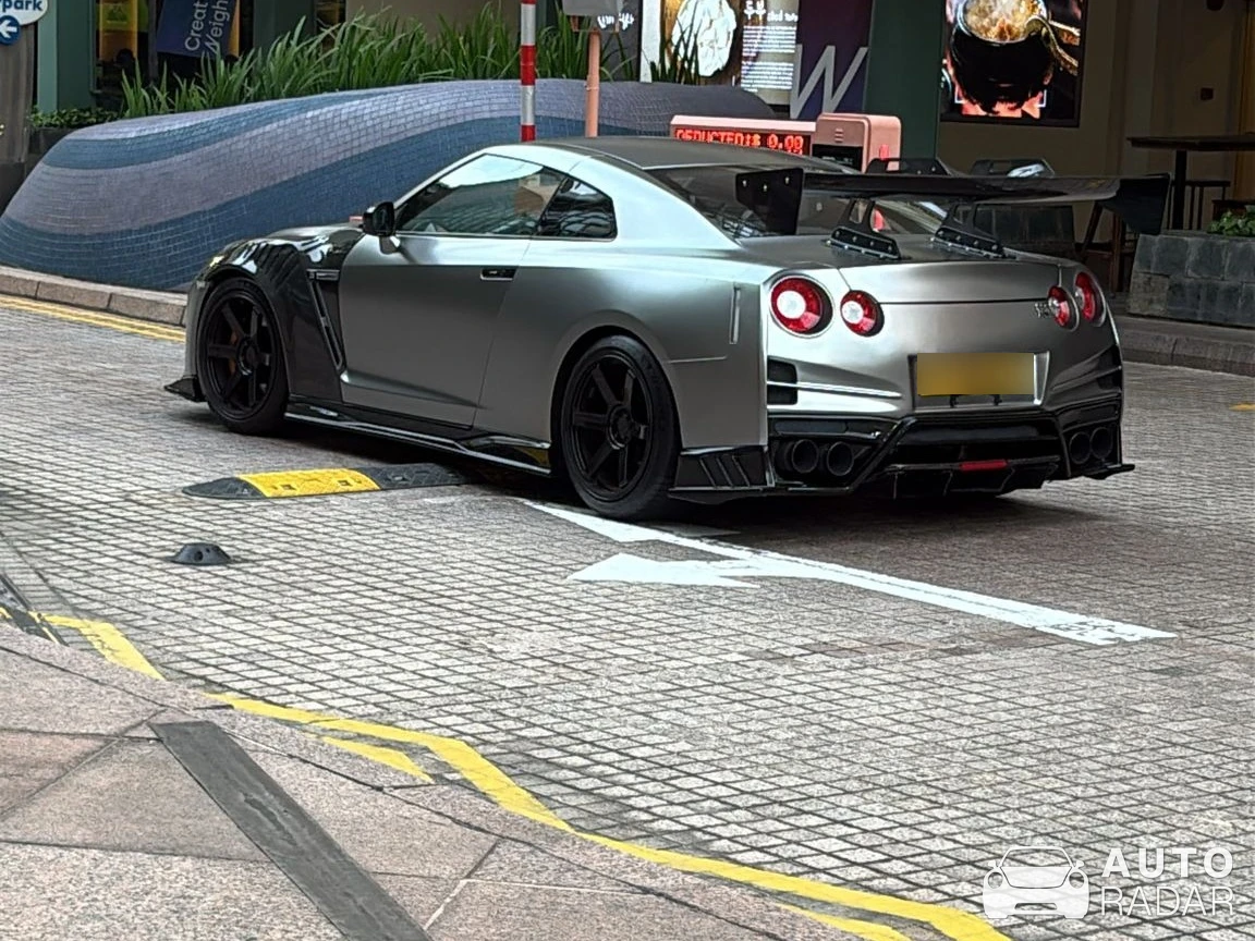 Nissan GT-R R35 spotted in Singapore, Singapore