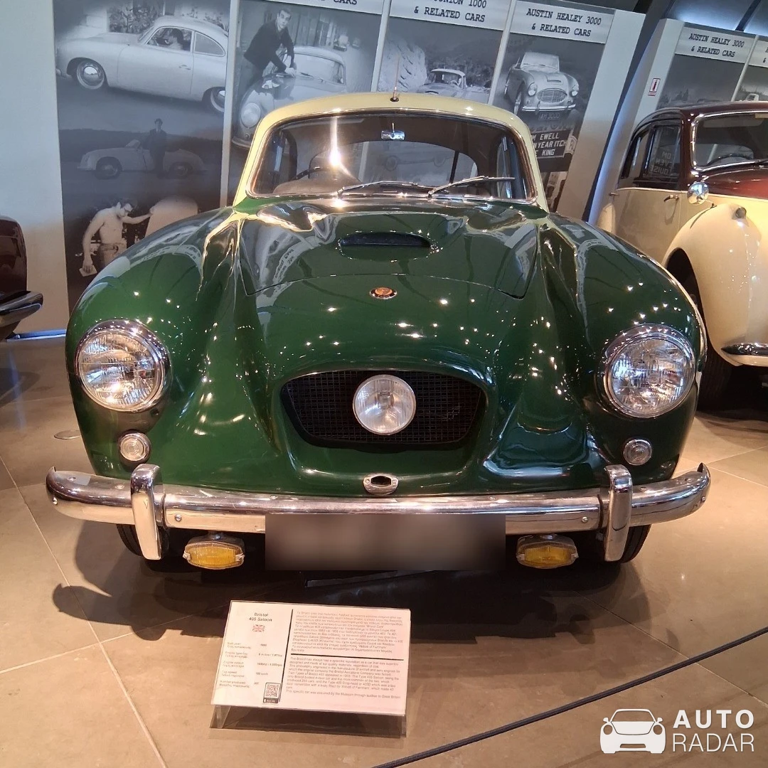 Bristol 405 Saloon  spotted in Athina, Greece