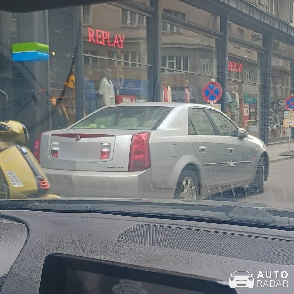 Cadillac STS spotted in Wien