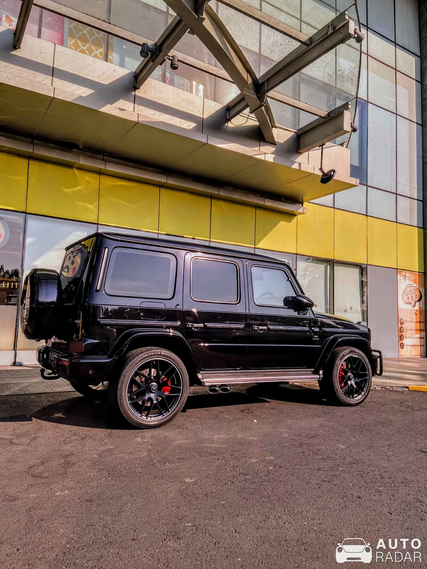 Mercedes-AMG G 63 spotted in Surabaya, Indonesia