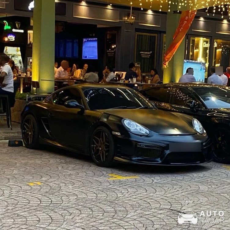 Porsche 981 Cayman S spotted in Singapore, Singapore