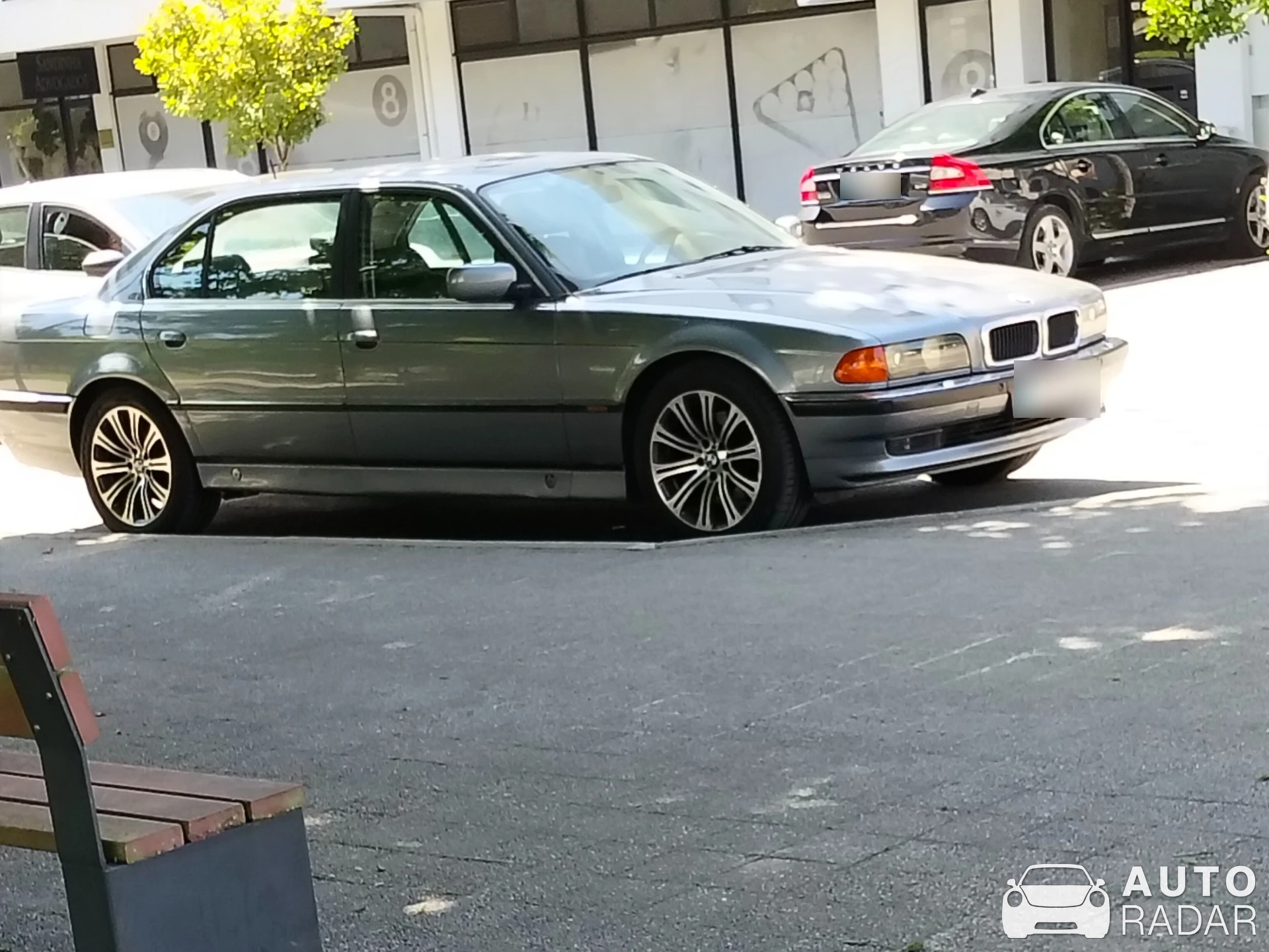 BMW 740 Li spotted in Lousã