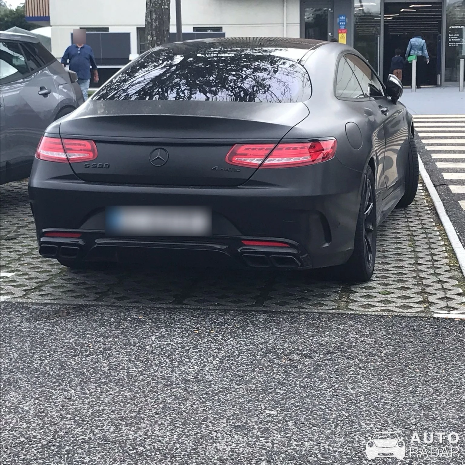 Mercedes-Benz S 500 Coupé C217 spotted in Almada