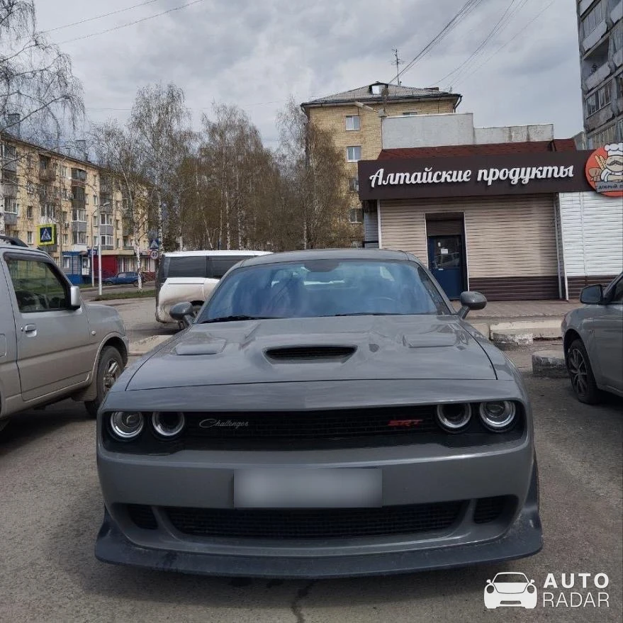Dodge Challenger SRT spotted in Севастополь, 