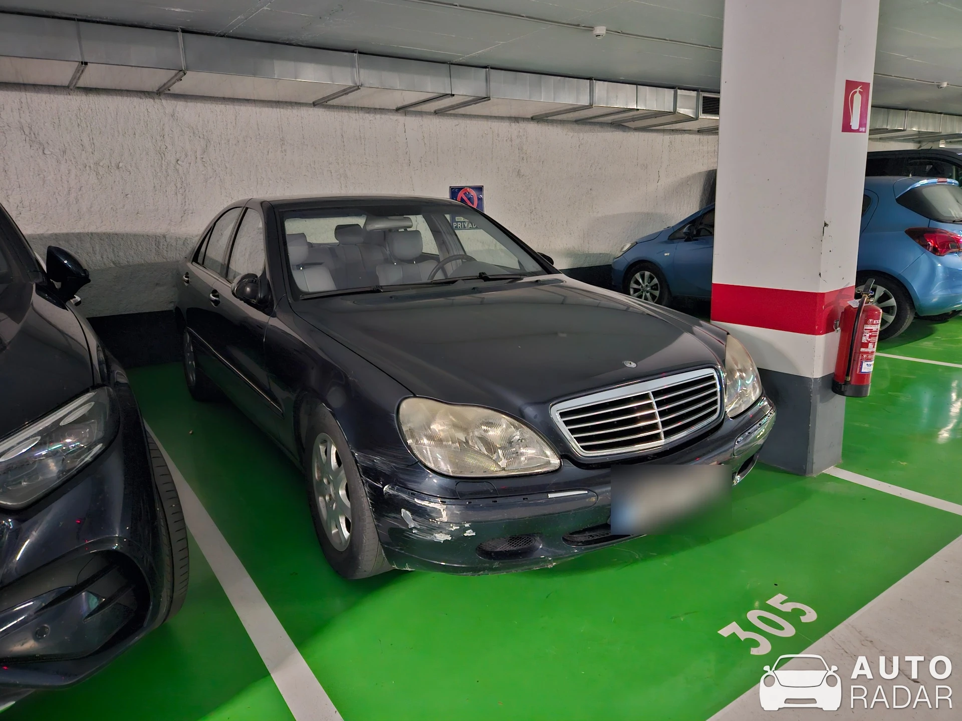 Mercedes-Benz S-Klasse W220 spotted in Zaragoza