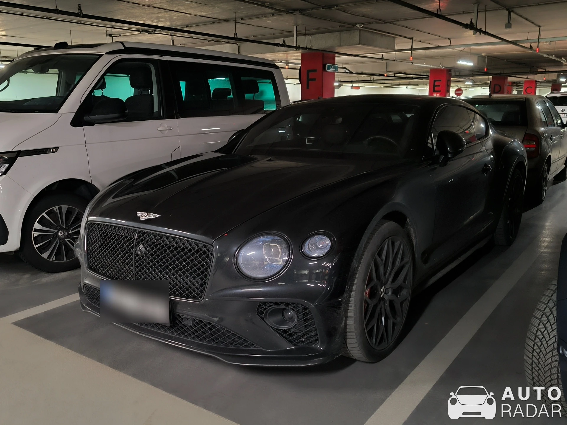 Bentley Continental GT V8 S 2023 spotted in Ostrava, Czech Republic