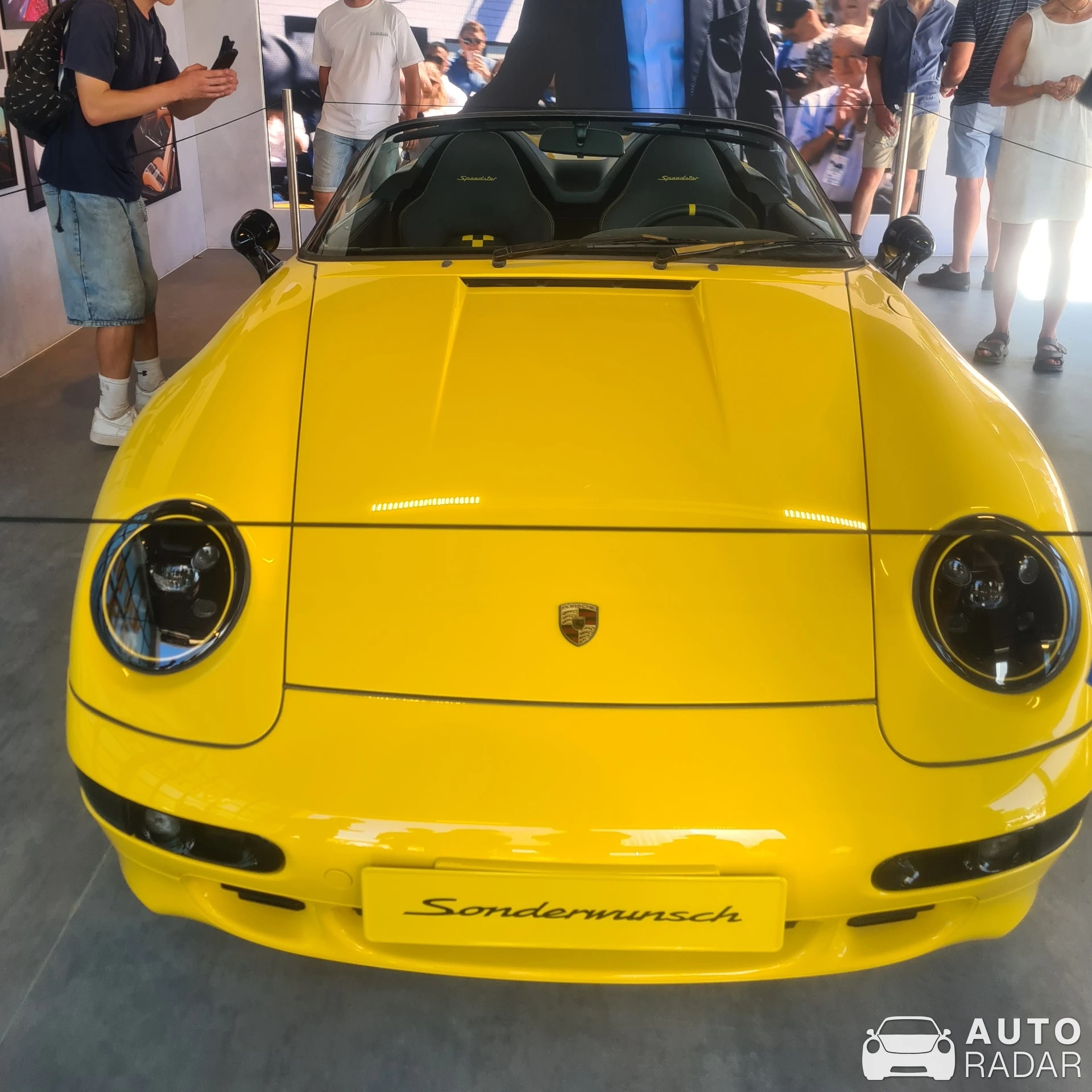 Porsche 993 Speedster spotted