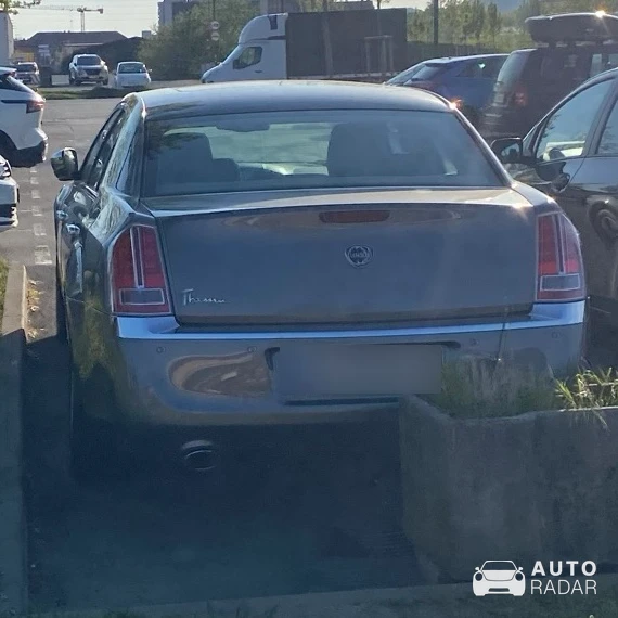 Lancia Thema 8.32 spotted
