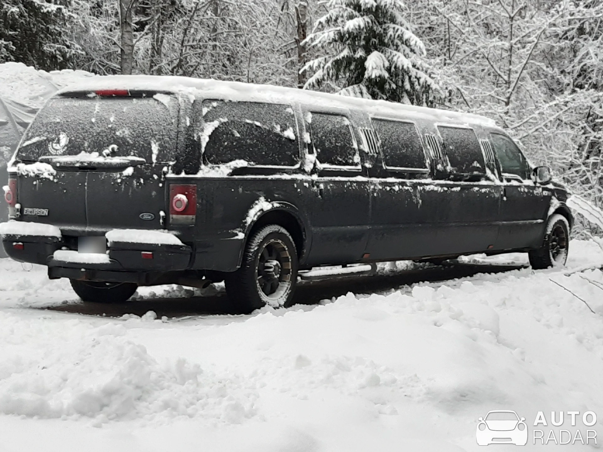 Ford Expedition Limousine spotted in Helsinki, Suomi