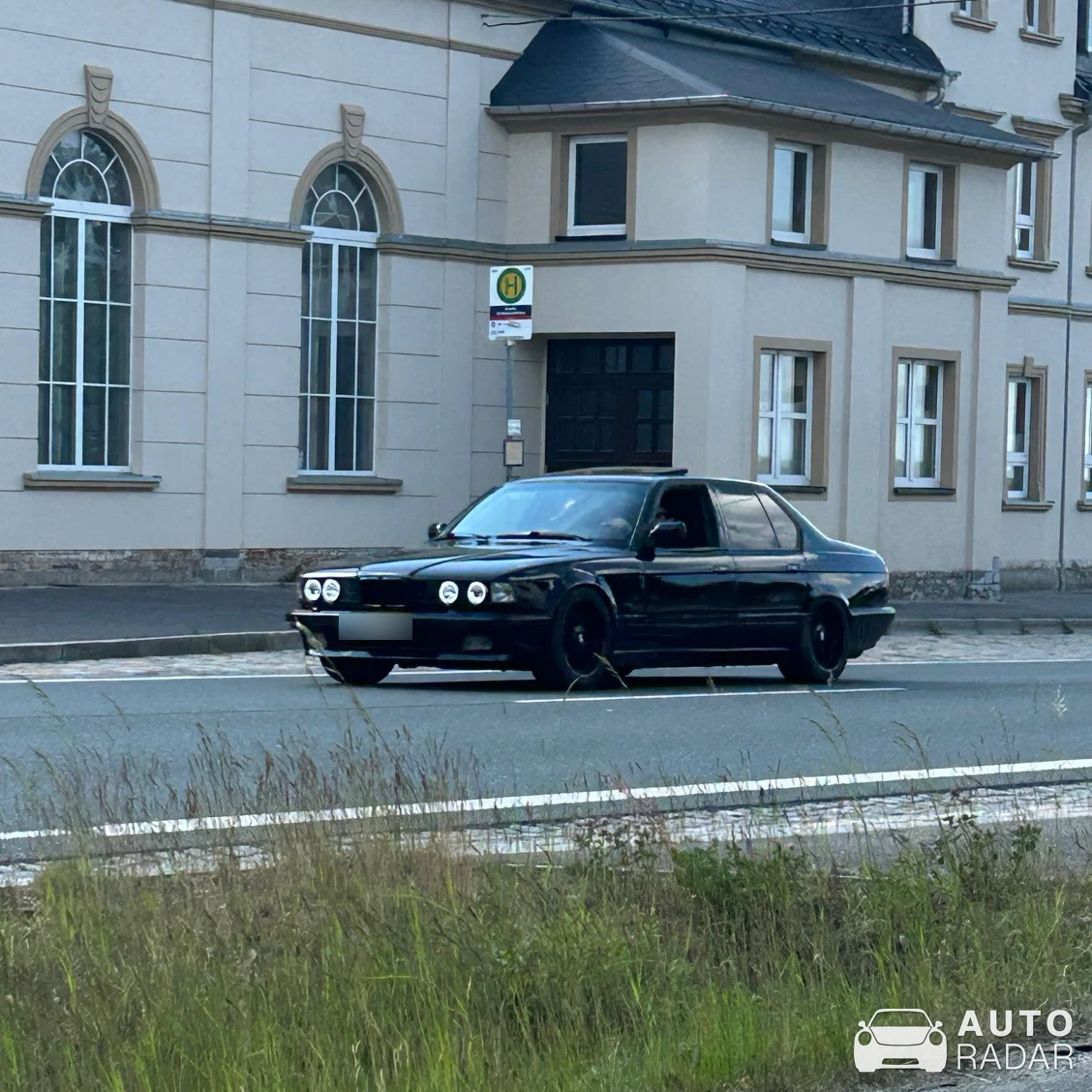 BMW M5 E34 spotted in Zwönitz