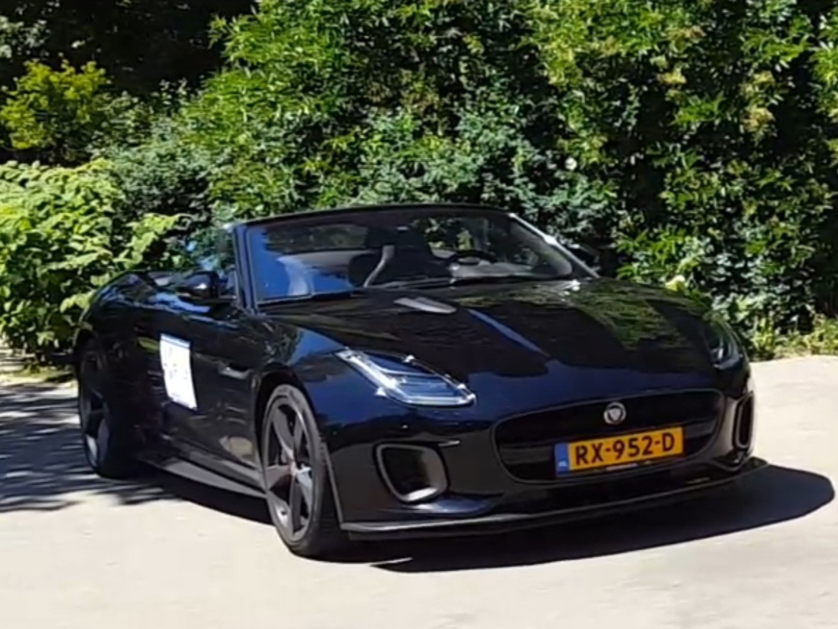 Jaguar F-Type 400 Sport Convertible