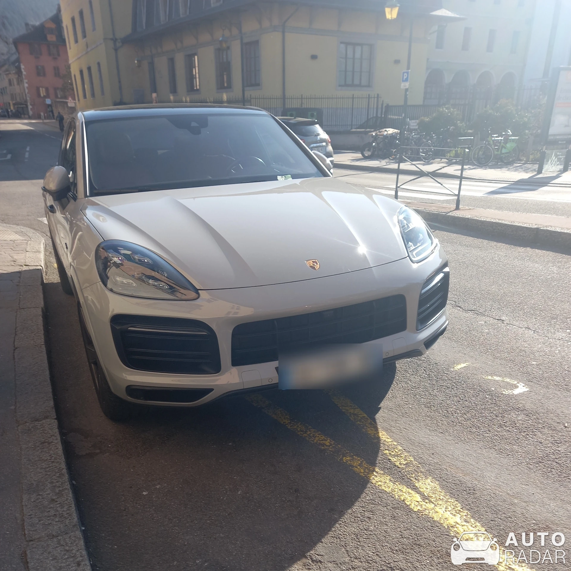 Porsche Cayenne Coupé Turbo E-Hybrid spotted in Annecy