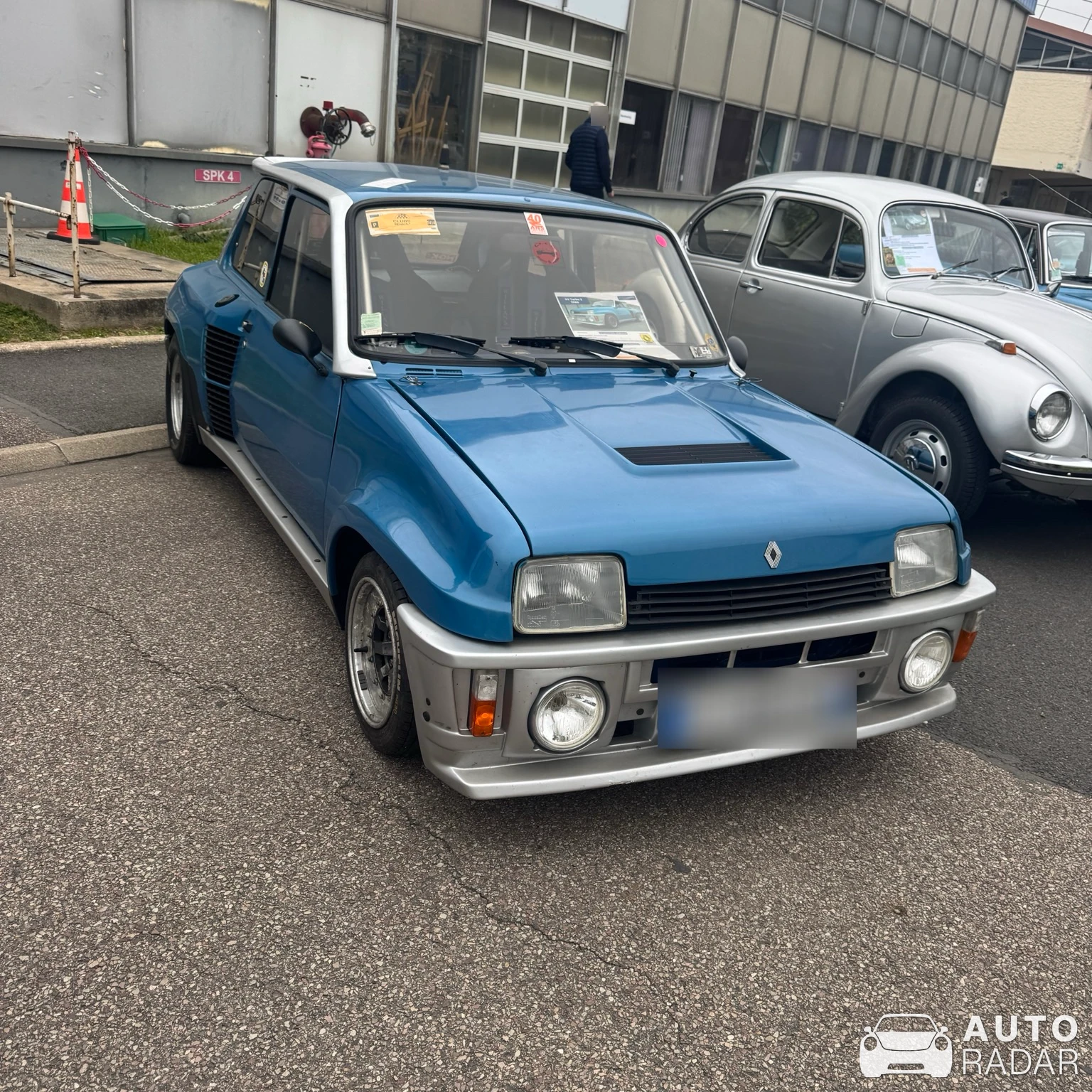 Renault 5 Turbo spotted in Carrières-sous-Poissy, France