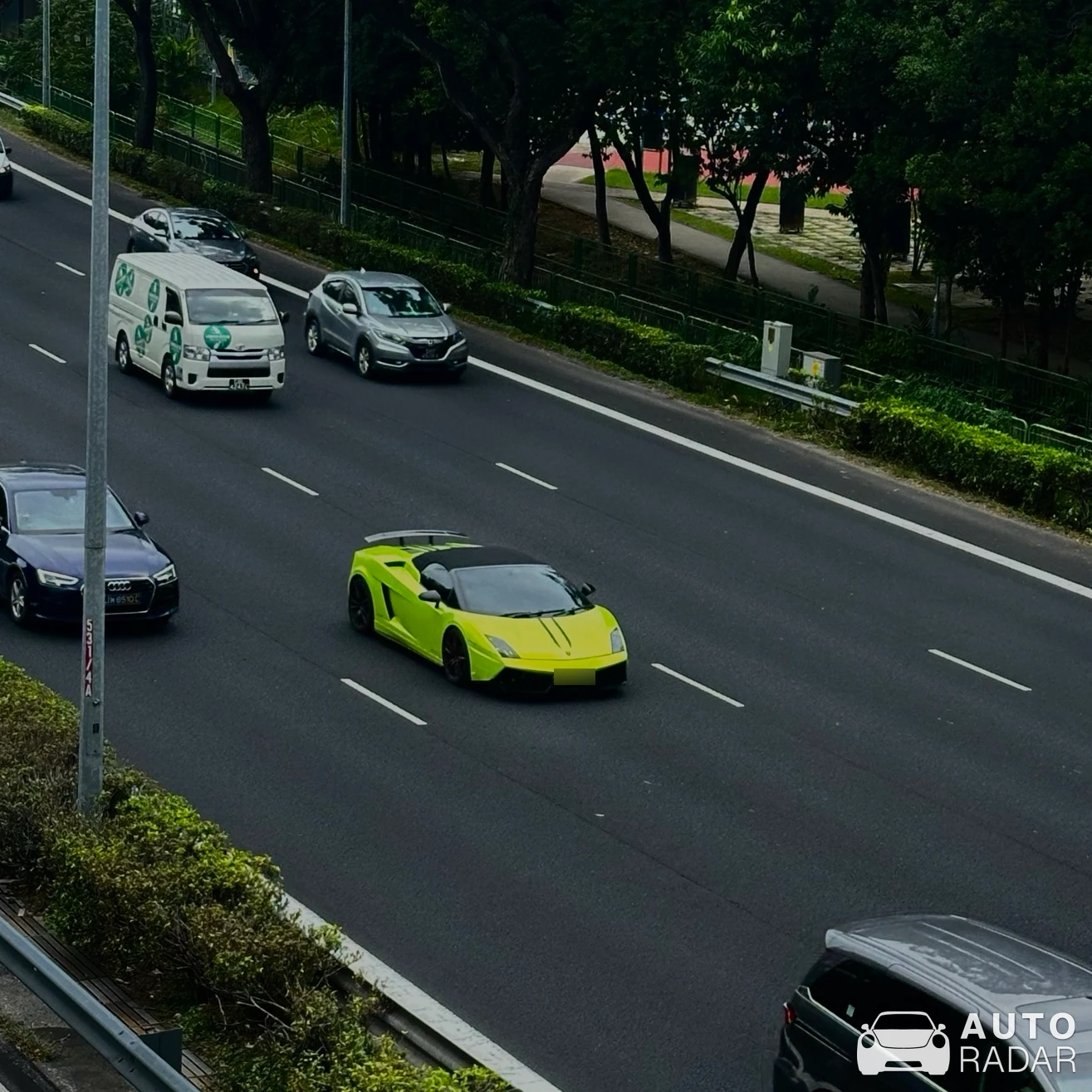 Lamborghini Gallardo LP560-4 Spyder spotted in Singapore, Singapore
